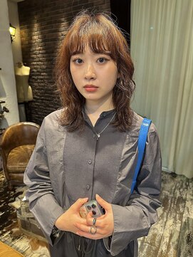 トレンチ(TRENCH) ボブルフ ネビージュ レイヤーパーマ