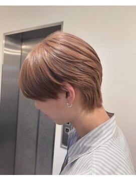 ベレーザ 渋谷(BELEZA) 11558フェザーショートミルクティベージュ