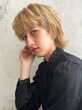 サニー 梅田(Sun.ny) 外国人ブロンドウルフ