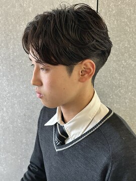 ニアウ 太田店(Niau) センターパートニュアンスパーマスパイラルパーマ群馬太田眉毛