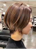 表参道白髪ぼかし上質ナチュラルショートアッシュベージュ40代
