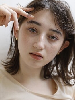 イグレック パリ 小竹向原店(IGREK PARIS)の写真/KERASTASEトリートメントで髪のパサつき・乾燥も予防◎髪のダメージを修復し、艶髪へと導く♪