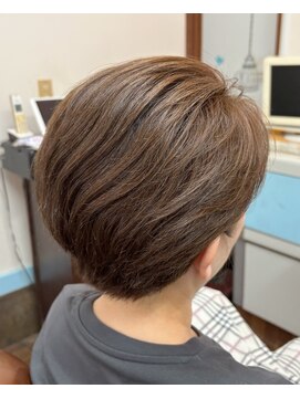 ヘアーマツシタ(Hair Matsushita) 秋カラーショートカットスタイル