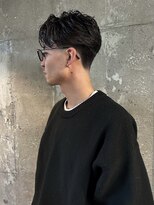 オルカ(ORCA)&nbsp;テーパーフェード/毛流れパーマ/ニュアンスパーマ/fade/barber