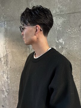 オルカ(ORCA) テーパーフェード/毛流れパーマ/ニュアンスパーマ/fade/barber