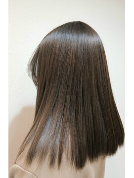 フラット 千葉(Flat.) ベージュカラー【千葉】【千葉駅】