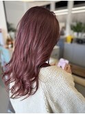 ほんのりくすみを効かせたカシスピンク