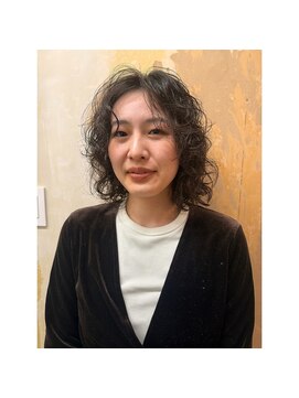 フィリュヌ(filune) ミディアムグランジパーマ