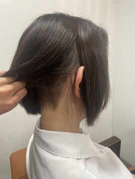 アールサロンサカエ(Rr SALON SAKAE) チラっと刈り上げ