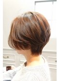 ショートボブ