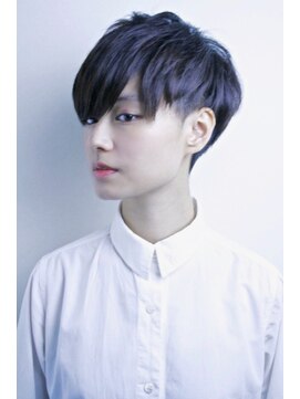 レンジシ オモテサンドウ(RENJISHI omotesando) 黒髪 厚めバング ネイビーカラー【高田 百唯】