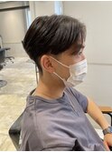 刈り上げおしゃれショートセンターパーマ