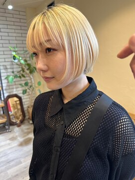 シフト(SHEEFT) ハイトーン◎ブロンド×ハニボブ ベージュゴールド 20代30代