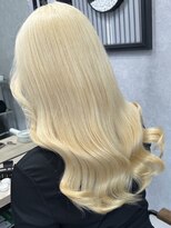 ロウル 渋谷(LOWRL)&nbsp;抜きっぱなしホワイトブロンド/ケアブリーチ