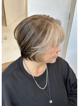 スラッシュ ホワイト(SLASH white) 白髪ぼかし/脱白髪染め/白髪染めハイライト/髪質改善