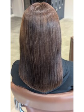 エメ 札幌(eme) カラーエステ＆筋膜リリースヘッドスパ