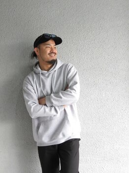 ラック(Luck)の写真/【駐車場あり】カウンセリング重視のマンツーマン施術×カフェのような空間で男のカッコいいを創ります。