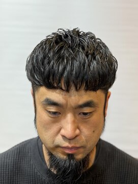 ヘアモード キクチ 銀座店 クロップ風ショート