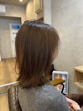 ヘア チョコレート (Hair Chocolate) 肩ではねさせる長めのボブ