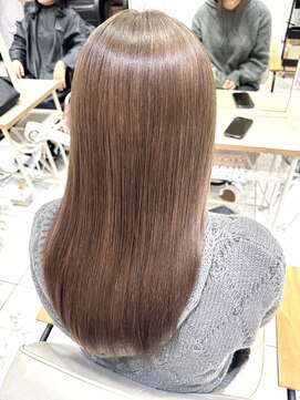 ゼスト フィーノ(ZEST fino) 【ナツミ】明るめミルクティーグレージュ