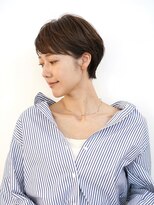 アイスバーグ(eyesburg)&nbsp;30代40代レイヤーショートくびれくすみベージュ清澄白河