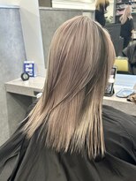 いろあそび 町田&nbsp;ホワイトベージュ×ブラック　ポイントカラー