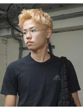 ノラ シブヤ(NORA) スパイキーショートフリンジカットケアブリーチブロンド