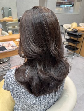 ヘアデザインファブロ イオンモール宮崎店(hair design FABRO.) 【ラベンダーグレージュ/韓国レイヤー/艶髪スタイル】
