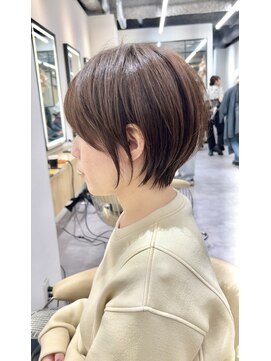 ロンドプロフィール 浦和(Lond profil) 大人可愛い20代30代40代黒髪前下がりショートボブ丸みショート◎