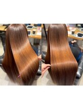 ダメージを忘れる、触れたくなる髪質へ“髪質革命”[上尾/縮毛矯正/髪質改善]
