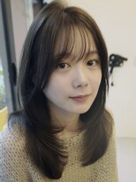アミー 駒澤(Ammy komazawa)&nbsp;レイヤーカット/レイヤー/顔周り/ミディアム/オリーブベージュ
