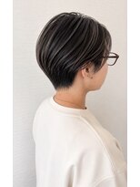 ボンド(hair salon bonD) コンパクトショート×インナーツーブロック白髪ぼかしハイライト