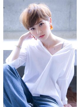 ロジッタ(ROJITHA) 【ROJITHA原宿表参道】 シアーグレージュ×マッシュショート