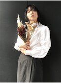黒髪×ミディアムレイヤー