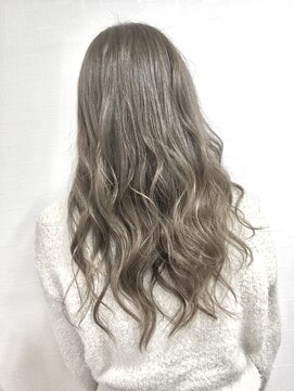 ヘアートルウィ(HAIR Tleu'i) 3D、ハイライト、グレージュ