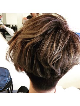 サロンドパリス Salon de Paris ショートスタイル