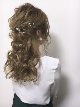 クラン 梅田店(clan) ふわふわハーフアップ