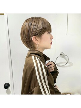 ジジ 代々木(Gigi) [代々木]ナチュラルピンクスイートAラインの甘辛ショートボブ