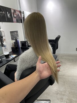 キング 高槻(K!ng) 【高槻/茨木】 髪質改善