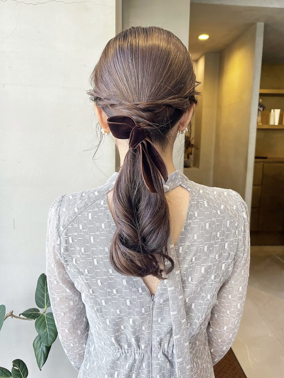結婚式参列ヘアセットベロアリボンお呼ばれヘア/中西