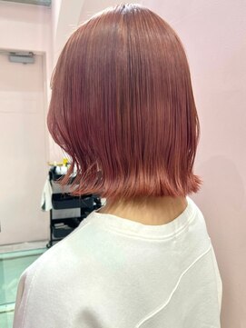 ゲーム バイ アランスミシー 横浜(GAME by Alan Smithee) ダブルカラーピンクベージュケアブリーチハイトーン髪質改善