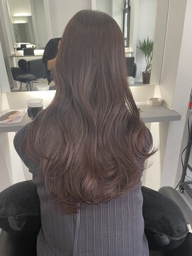 ナンバー 竪町(number+) 20代30代40代抜け感レイヤーピンクベージュ