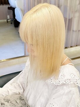 シェリ(che'rie) 透明感ハイトーンブロンド
