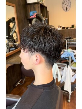 デュエル(Duel) 緩めツイストスパイラルパーマ