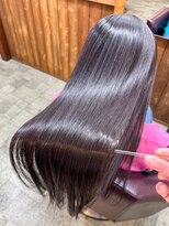 美容室 アーク&nbsp;縮毛矯正のメンテナンスに、至高の髪質改善トリートメント