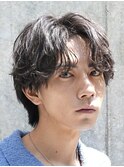 渋谷フェザーパーマ毛流れヘアセンターパート大人色気ヘア30代
