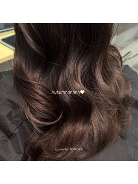 ヴェーレン(Wehlen) 秋色ショコラブラウン♪艶髪ロング　韓国風ウェーブ