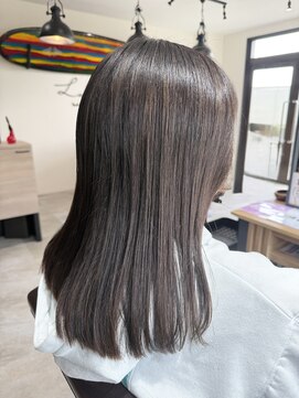 ルノ(Luno) シンプルセミロング