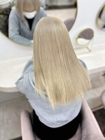 ラビス(Lovis) 大人ガーリー/似合わせカット/ミディアムレイヤー