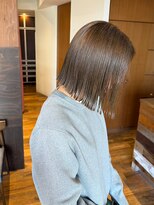 ダブル(W)&nbsp;透明感ブラウン/切りっぱなしボブ/ショートボブストレート